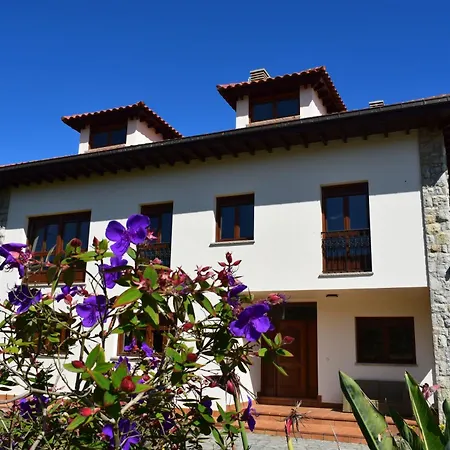 El Martin Villa
