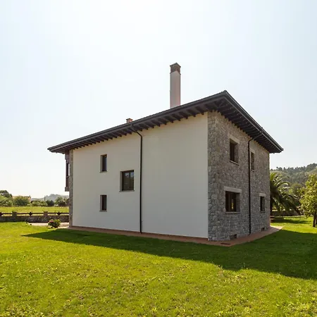El Martin Villa *